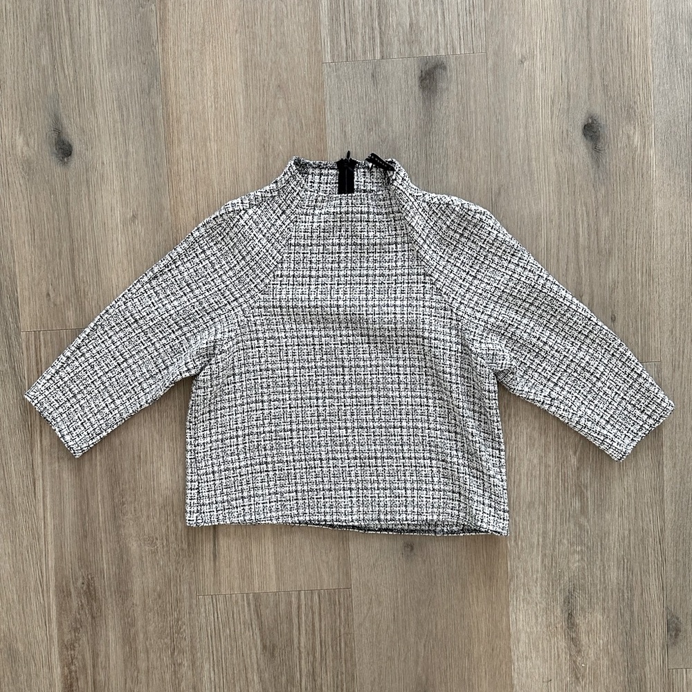 Zara Chanel-esque top Size XS